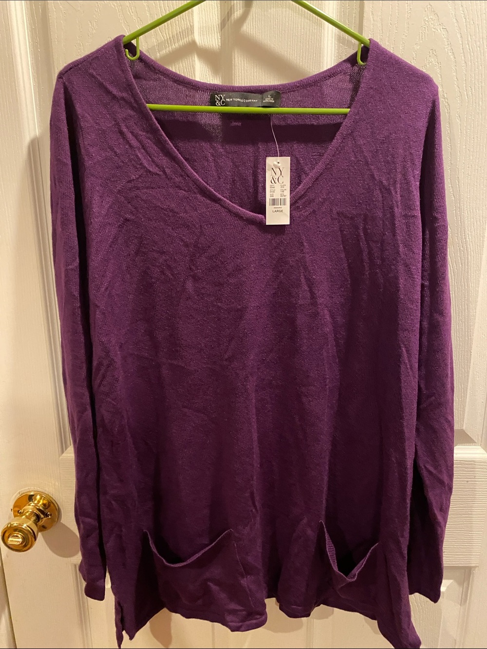 New York & Company Deep Purple V-Neck Long Sleeve Pocket Sweater